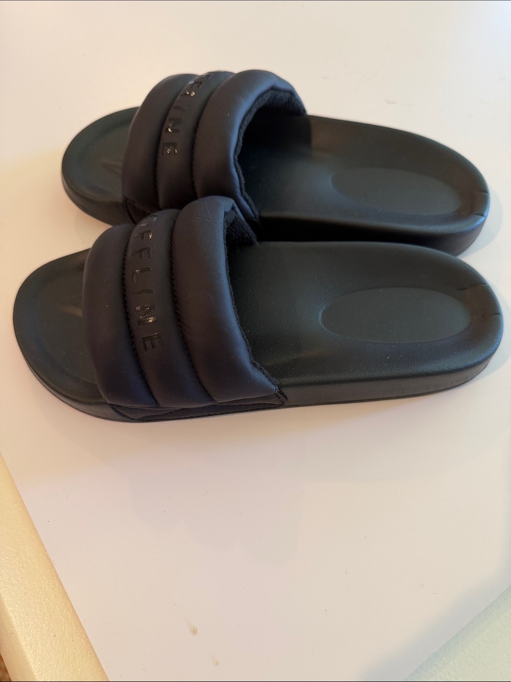 Offline Black Quilted Padded Slide Sandals Sz 6.  NWOB. Tub 4